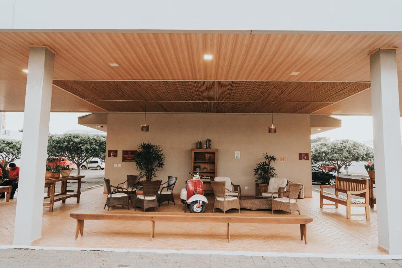 Portal Hotel โมจิ-มิริง ภายนอก รูปภาพ