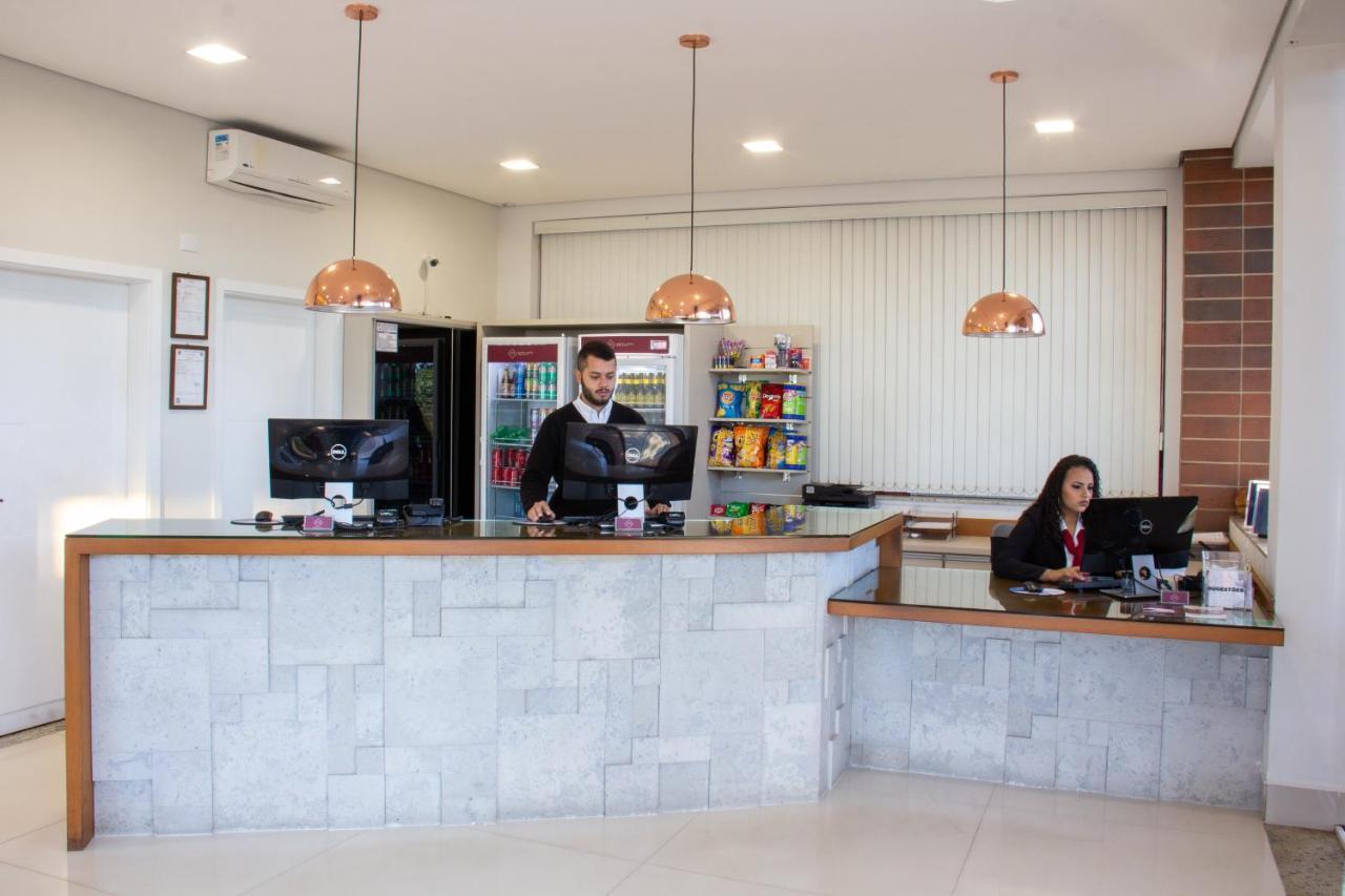 Portal Hotel โมจิ-มิริง ภายนอก รูปภาพ
